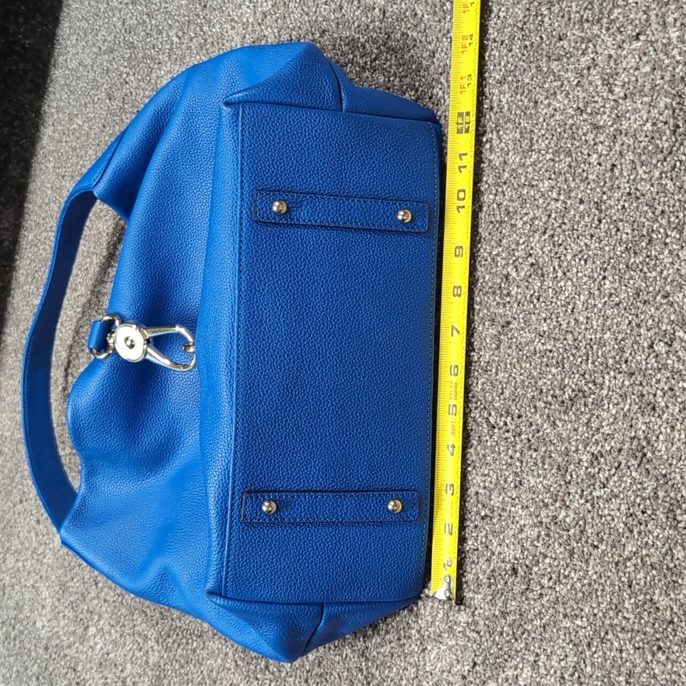 Dooney & Bourke Sorrento Sak - Picture 3 of 15